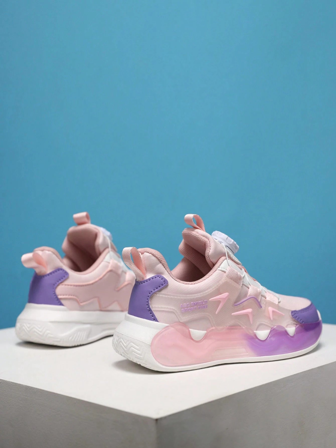 Children'S Spring/Autumn Rotary Buckle Easy On/Off Running Shoes, Leather Upper with Molded Decor, Fashion Versatile Non-Slip Durable Outsole, Suitable for Outdoor Running, Sports, Travel, Back to School